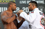 Overeem_vs._Werdum_weigh_in_pic_1.jpg