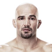 Glover_Teixeira_180_1.jpg