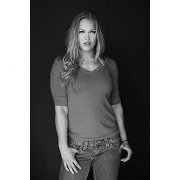 Ronda_Rousey_180_3.jpg